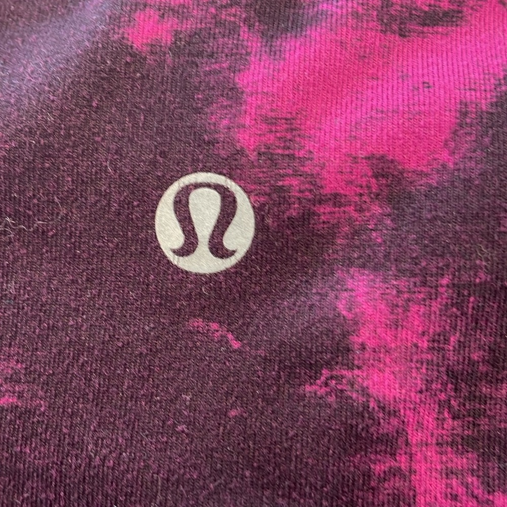 Lululemon Crop black and purple crop leggings size 4 - Picture 6 of 6
